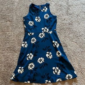 Banana Republic size 8 blue dress
